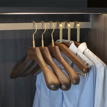 Why Black Walnut Wooden Hangers Are Ideal for High-End Clothing Stores